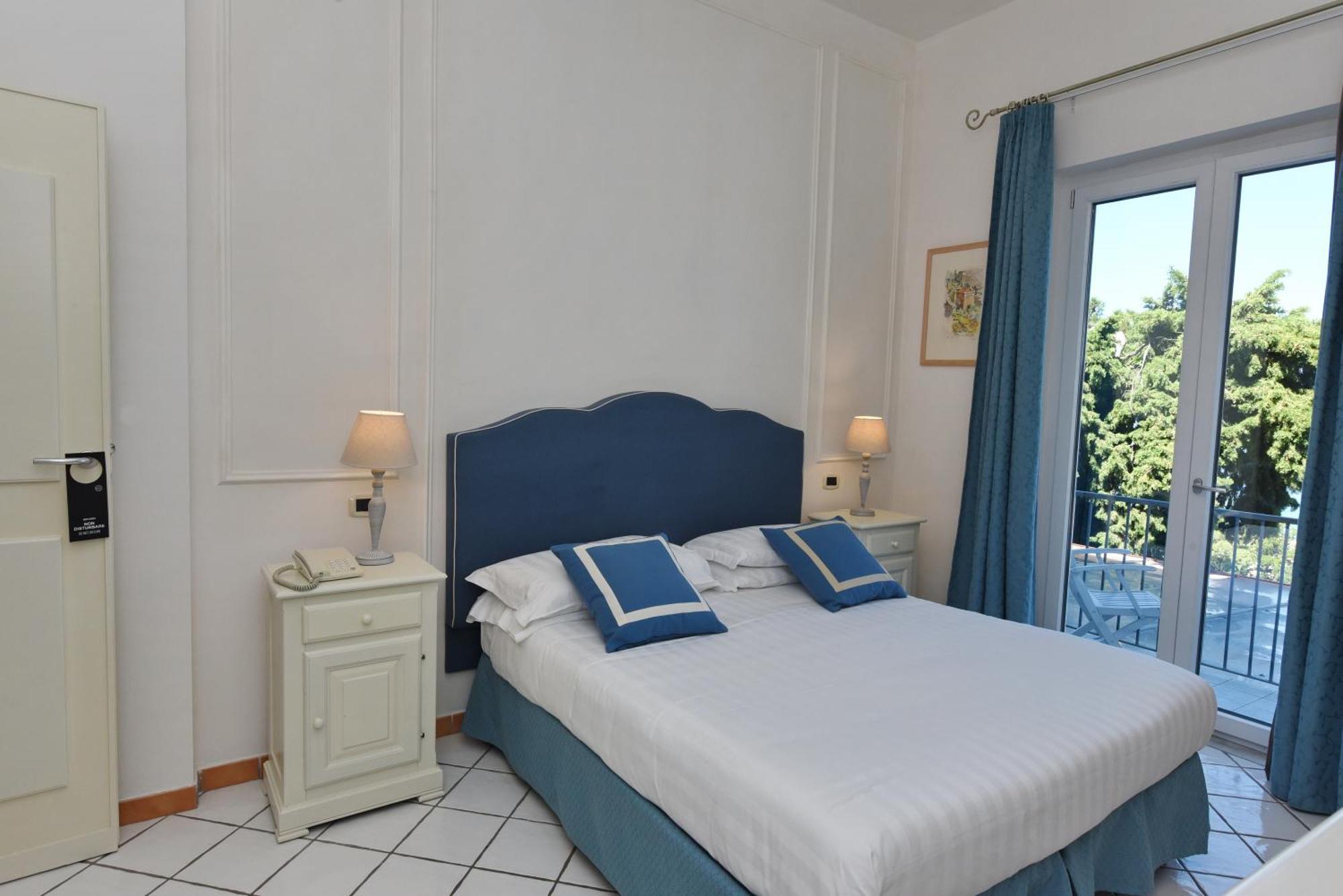 Hotel Garden Riviera Santa Maria di Castellabate Ngoại thất bức ảnh