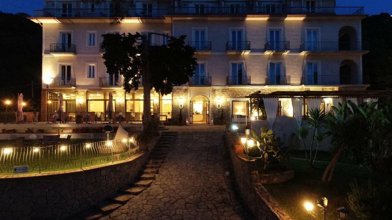Hotel Garden Riviera Santa Maria di Castellabate Ngoại thất bức ảnh